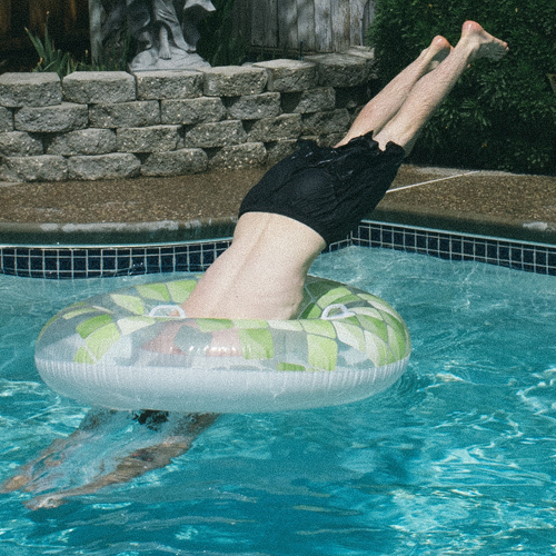 entertainment Pictures